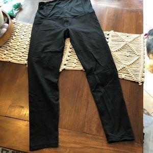 Isabel Maternity Leggings •Size XL•